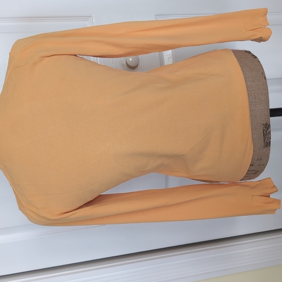 Banana Republic Burnt Orange textured Cardigan - Picture 3 of 5